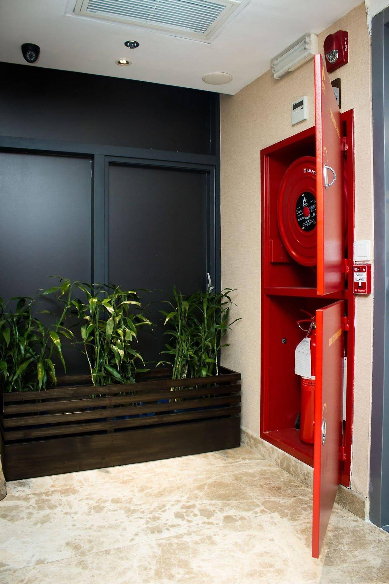 Lakeshore Banani Dhaka Exterior photo