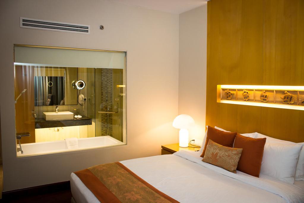 Lakeshore Banani Dhaka Exterior photo