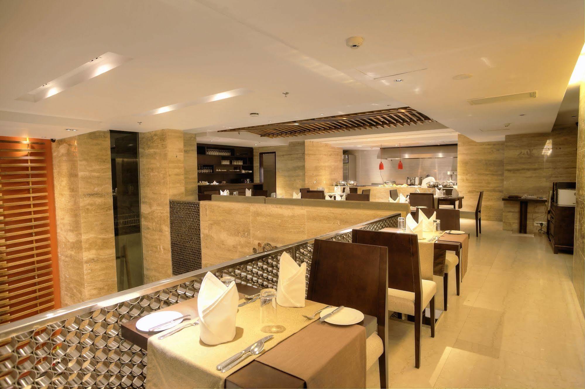 Lakeshore Banani Dhaka Exterior photo