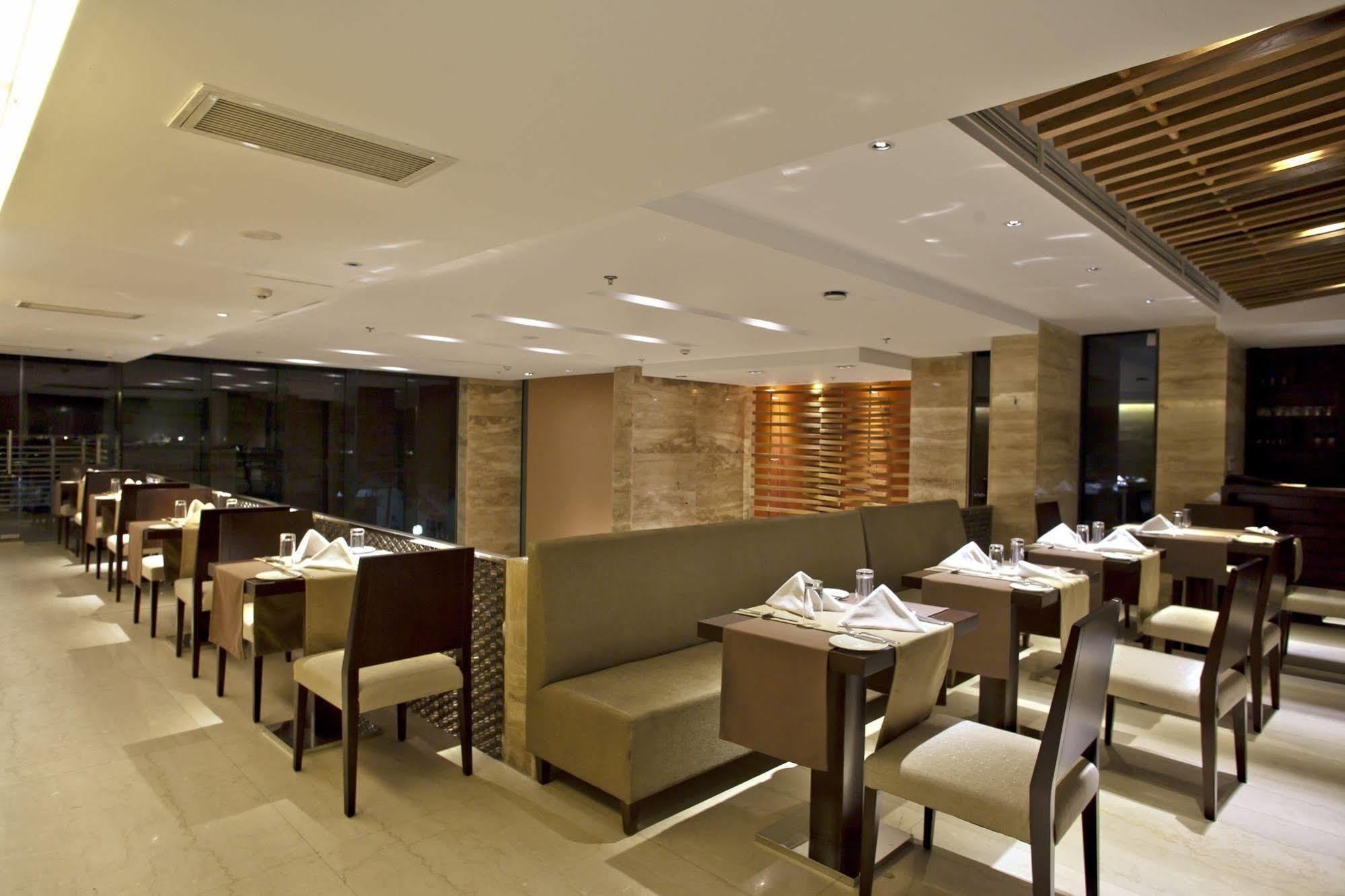Lakeshore Banani Dhaka Exterior photo